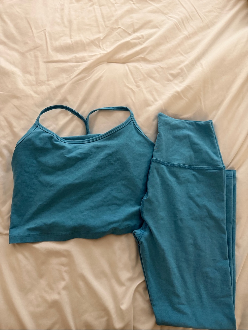 Beyond yoga blue workout set
